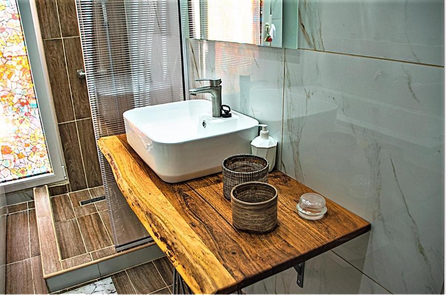 Kassandrou Suite Hot Tub-Jakuzzi - 2 Bedrooms - Big Balcony - Center Soluň Exteriér fotografie